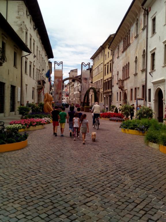 Alloggio Ponte Dei Cavalleggeri Hotel Trento Luaran gambar