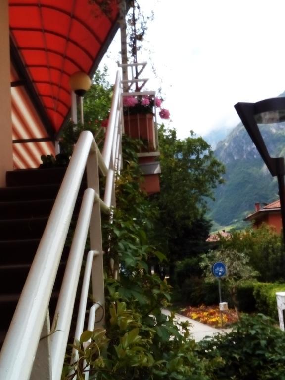 Alloggio Ponte Dei Cavalleggeri Hotel Trento Luaran gambar