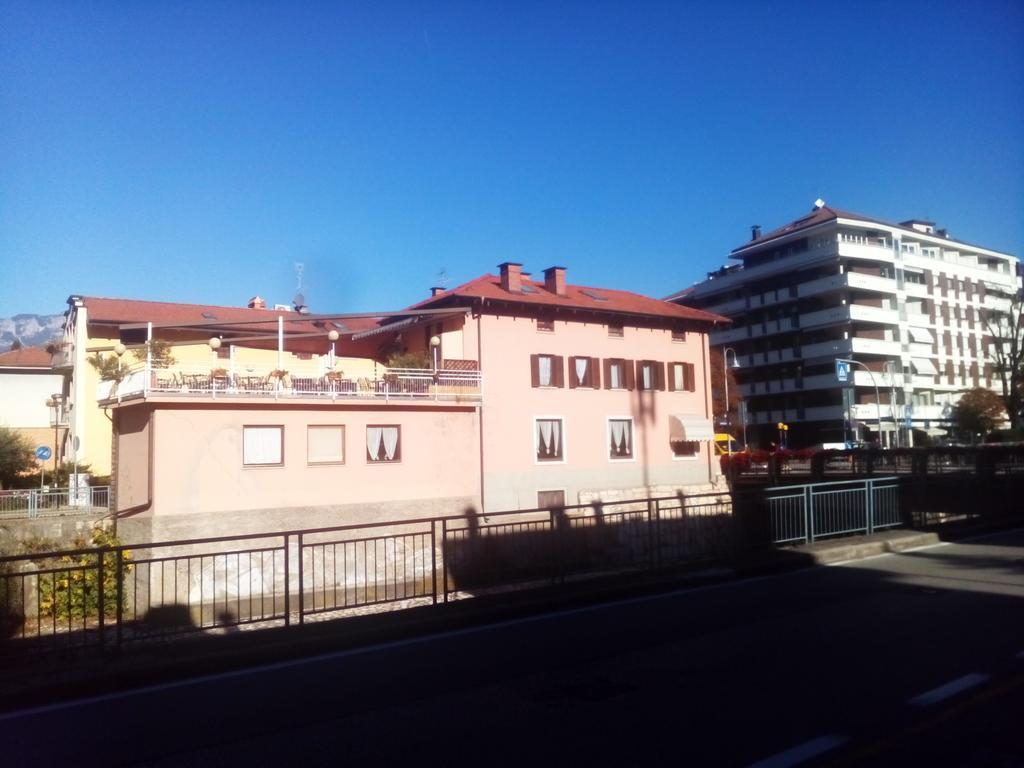 Alloggio Ponte Dei Cavalleggeri Hotel Trento Luaran gambar